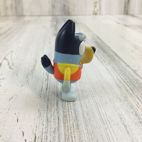 Bluey Heeler Figure Blue Goggles Squirter Swim Suit Pool Family Beach Day NEW - Picture 4 of 8